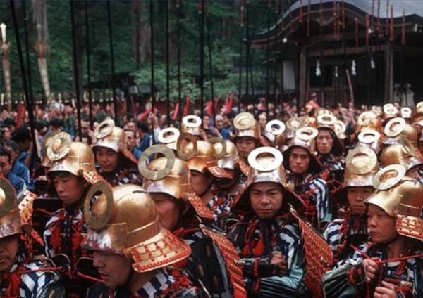 ชุนคิ เรไทไซ (Shunki  Reitaisai) หรือ เทศกาลใหญ่ศาลเจ้าโทโชกุ